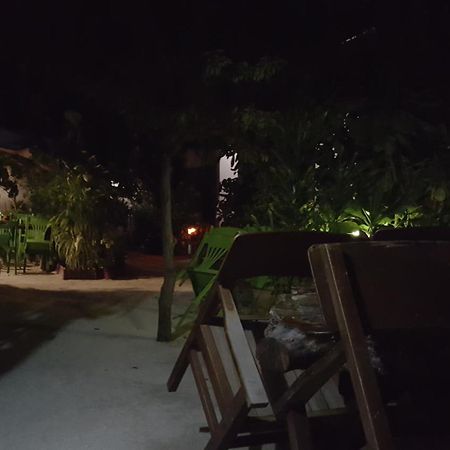 Maafushi View Hotel ภายนอก รูปภาพ