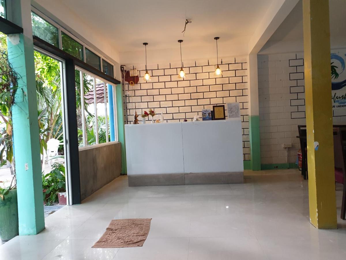 Maafushi View Hotel ภายนอก รูปภาพ