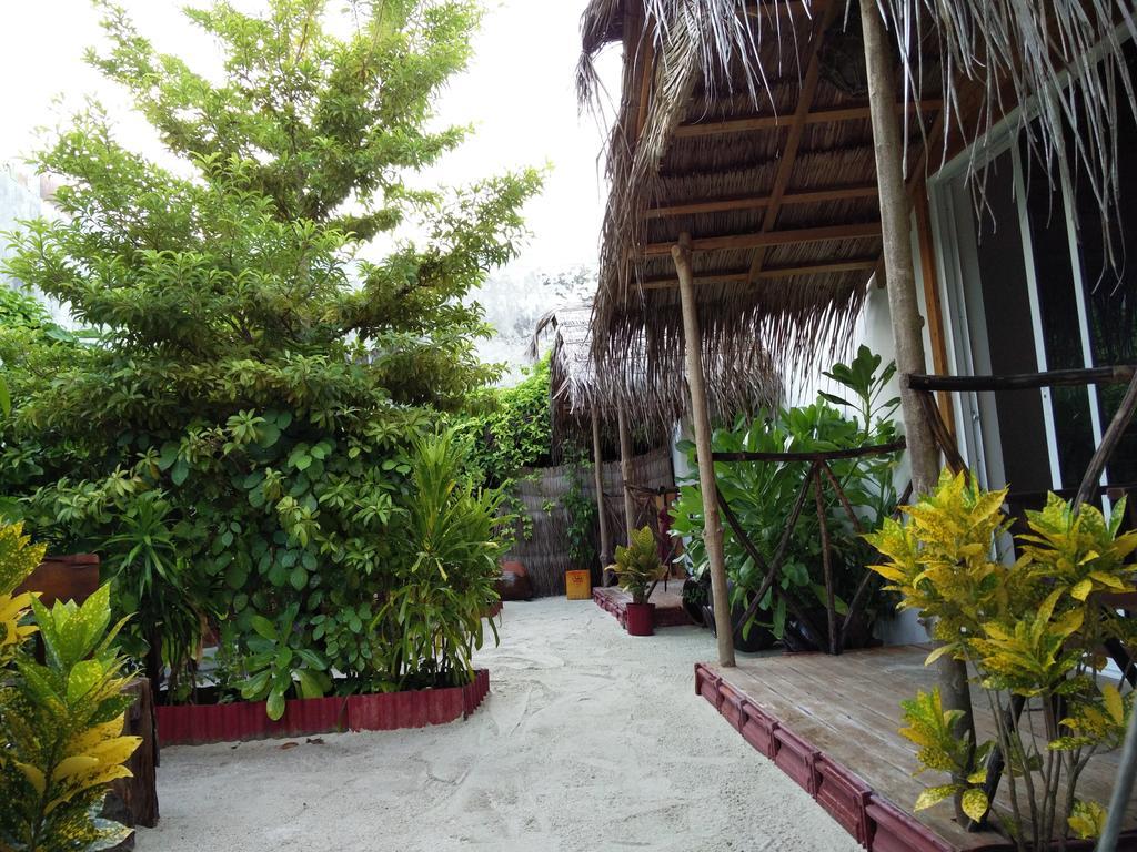 Maafushi View Hotel ภายนอก รูปภาพ