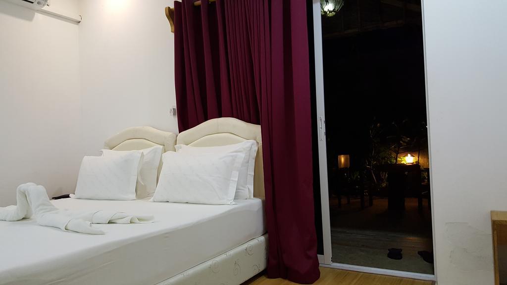Maafushi View Hotel ภายนอก รูปภาพ