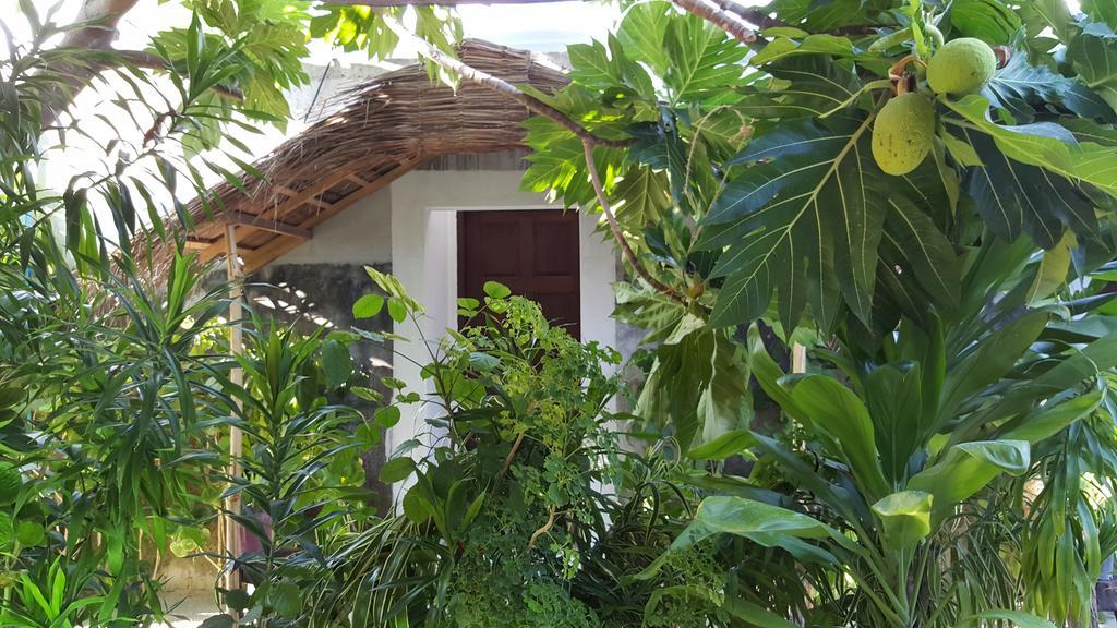 Maafushi View Hotel ภายนอก รูปภาพ